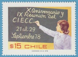 CHILE 1978 M894** skollärarinna 1 kpl