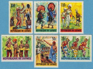 GUINEA 1966 M396-01** dans 6 kpl