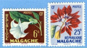 MADAGASKAR 1959 M440-1** blommor 2 kpl