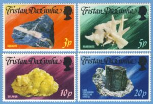 TRISTAN DA CUNHA 1978 M241-4** mineral 4 kpl