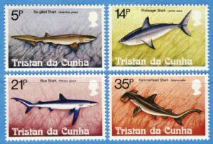 TRISTAN DA CUNHA 1982 M315-8**  hajar 4 kpl