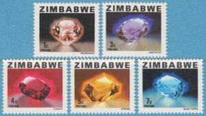 ZIMBABWE 1981 M227-31** ädelstenar 5 st – enda i serien