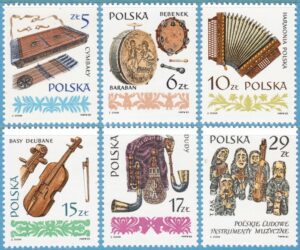 POLEN 1984 M2899-04** gamla musikinstrument (I) 6 kpl
