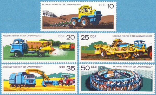 DDR 1977 M2236-40** jordbruks-maskiner med potatisupptagare och mjölkningskarusell 5 kpl