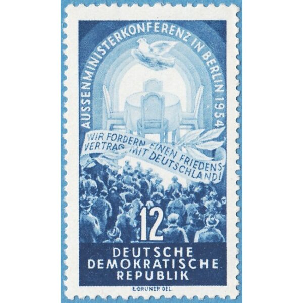 DDR 1954 M424** fyrmaktskonferens 1 kpl