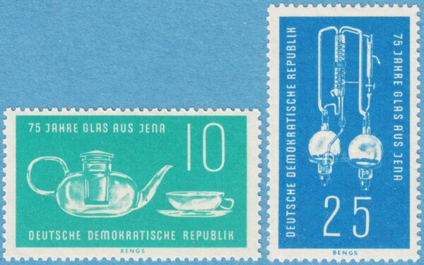 DDR 1959 M713-4** glasprodukter - tekanna 2 kpl